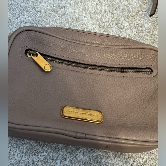 Marc by Marc Jacobs Purse - Picture 2 of 6